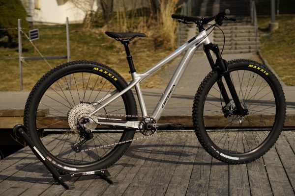 Orbea Laufey H30 2022 Silver stl S och M – Rek.Pris: 16000:-  REApris: 13000:-
